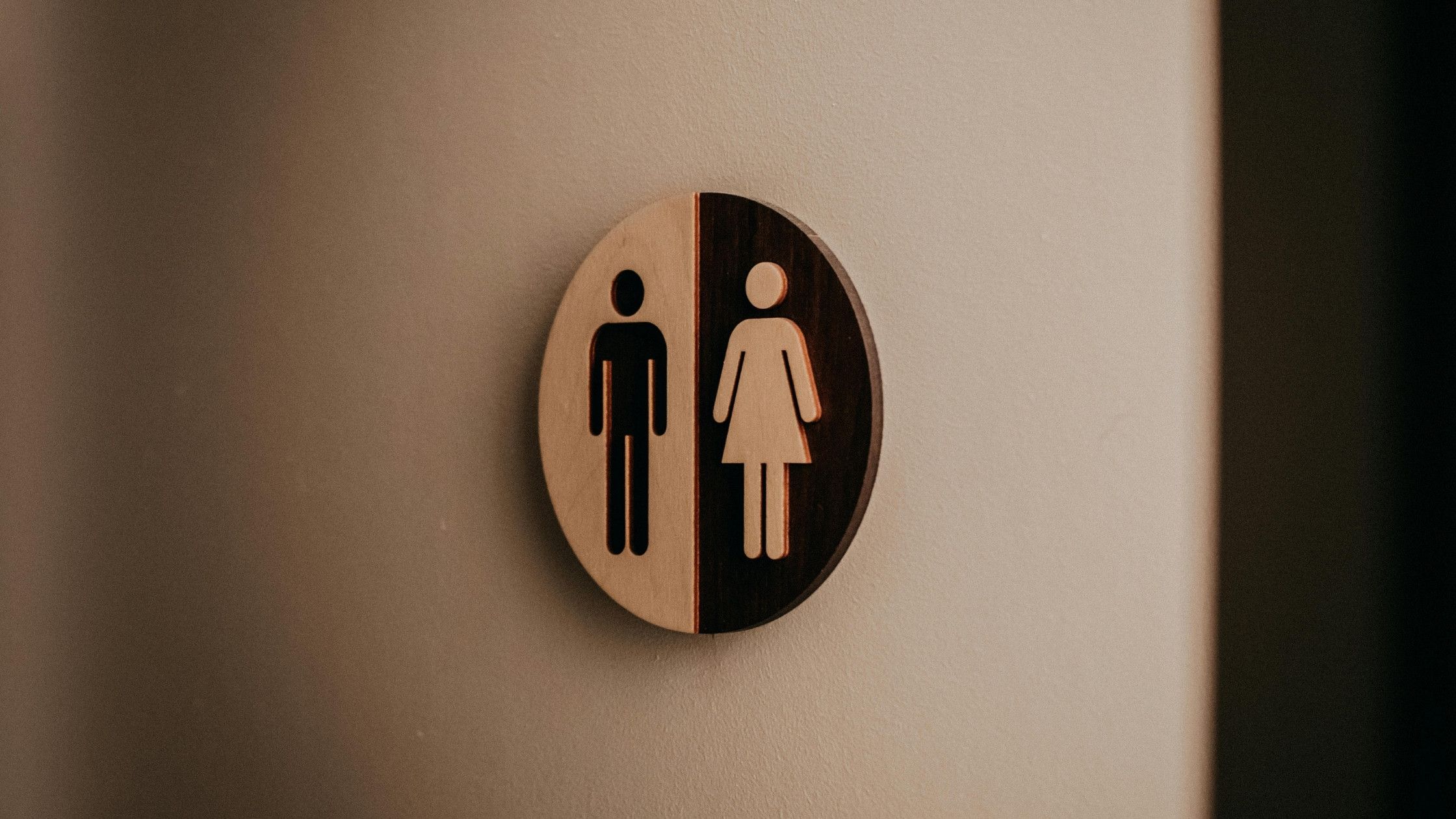 men's and women's bathroom sign