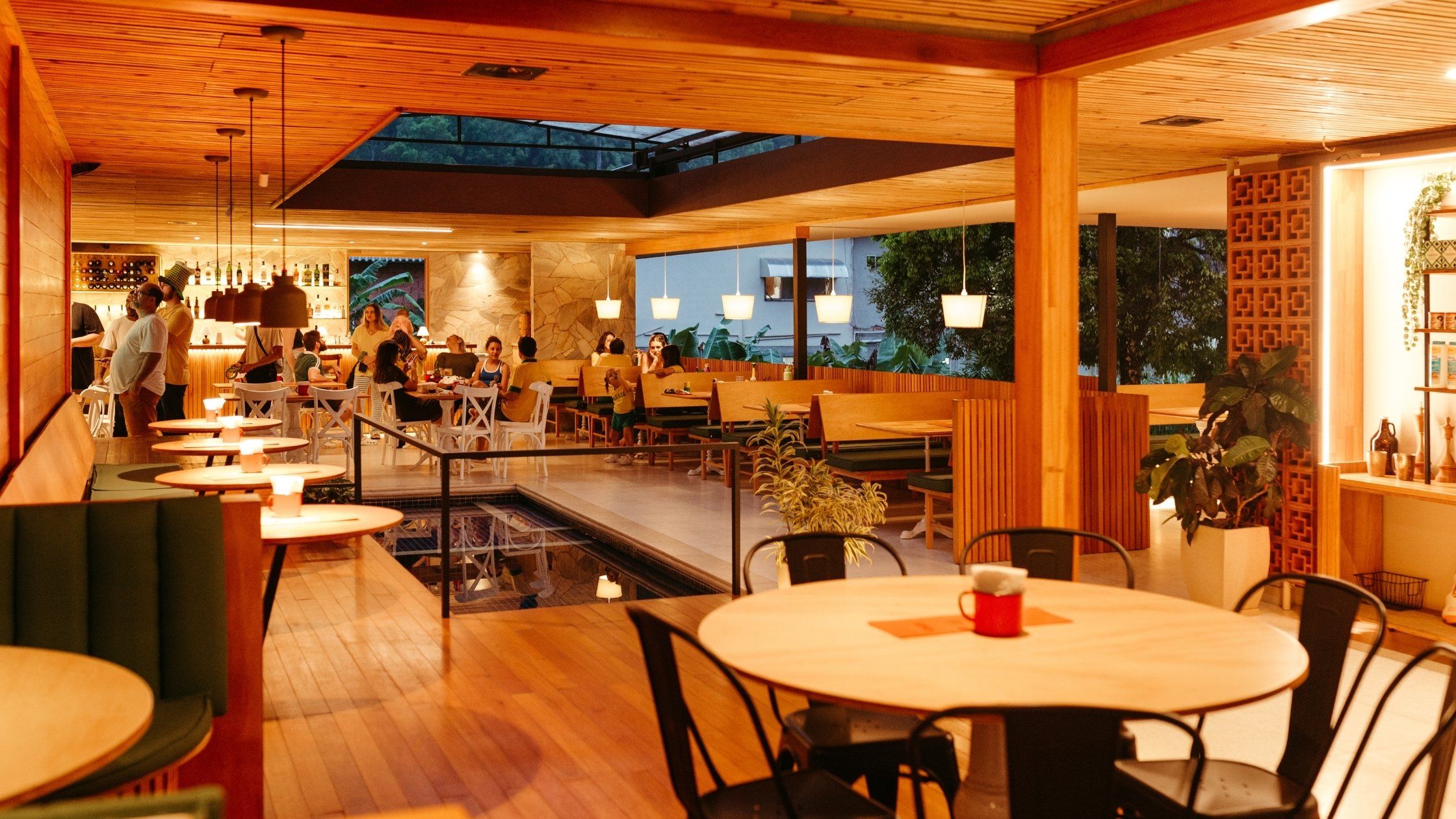 picture of an empty restaurant that has just been commercially cleaned